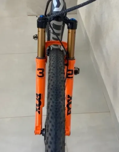 Fox Kashima 32