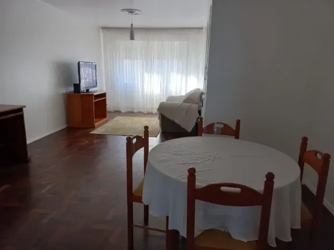 Apartamento 2 quartos com Garagem - Mobiliado - Centro - Ótima Localização - Pelotas/RS