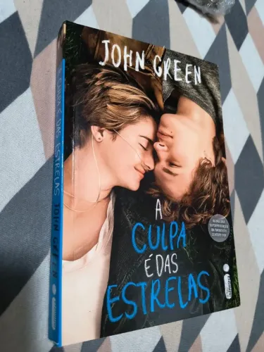 livro a culpa é das estrelas