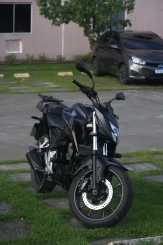 Honda CB 300F Twister CBS 2024 Preta - Único Dono (Histórico Completo)