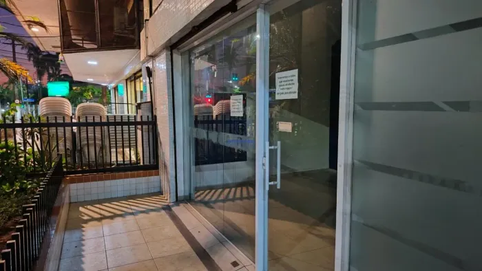 OPORTUNIDADE ! LOJA COMERCIAL TÉRREA 100 M2 FRENTE PRAIA CANAL 3