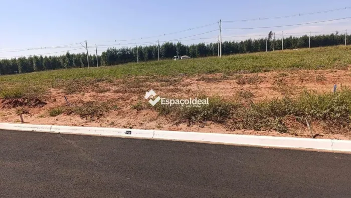 Terreno à venda, 160 m² por R$ 78.000 - Centro - Borebi/SP