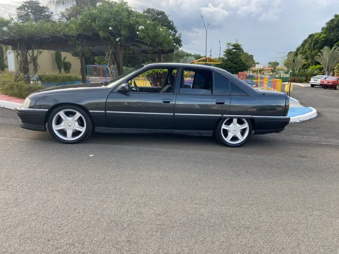 Chevrolet Omega CD 3.8 V6 2004