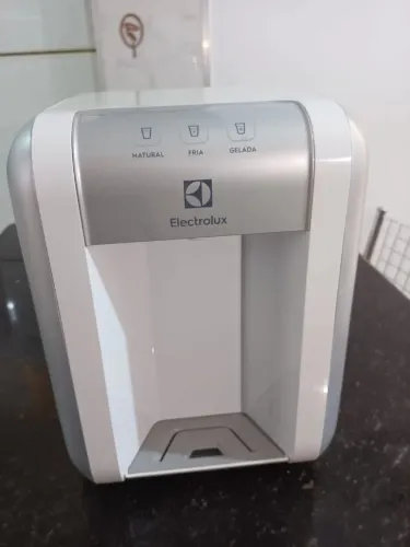 Purificador de água Electrolux 