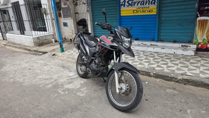 Honda XRE 190 Adventure 2023 - Equipada e Pronta para Rodar!