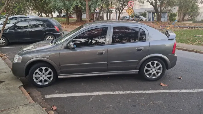 Chevrolet Astra Advantage 2.0 MPFI 8V Flexpower 5P 2011
