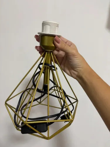 Luminária de teto pendente lustre modelo diamante dourado 