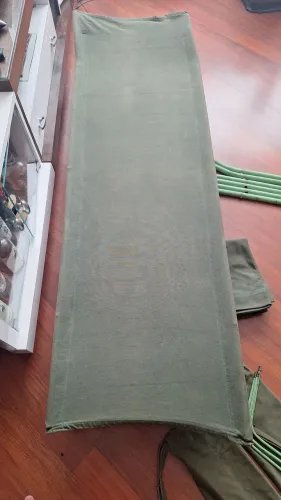 2  cama camping portátil lona 