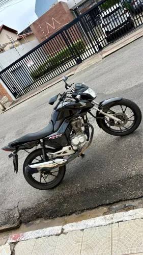 Cg fan 160 preta 