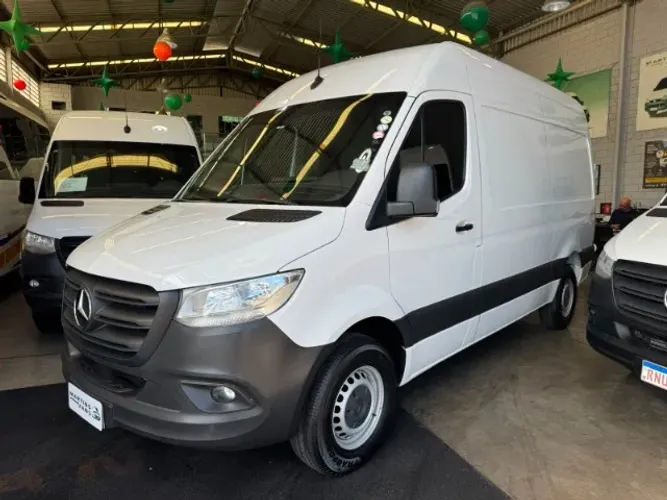 Mercedes-Benz Sprinter 417 Furgão L.t.a. Diesel (e6) 2024