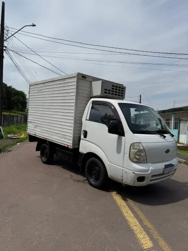Vendo ou troco kia Bongo 2500 refrigerada