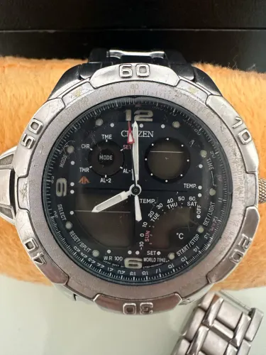 Relógio Citizen c720
