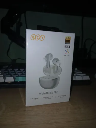 Fones de ouvido QCY Melobuds N70
