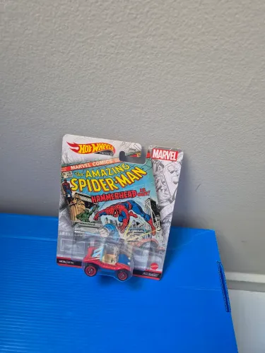 Carrinho Premium Hot Wheels Homem Aranha - Spider man
