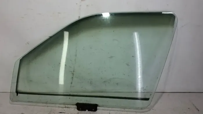 Vidro Porta Dianteiro Esquerdo Ford Fiesta 2000 2001 2002