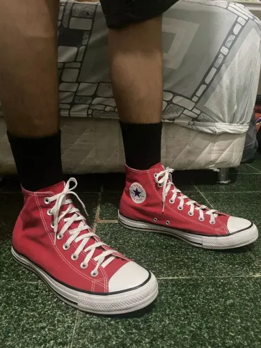 All-star Vermelho ORIGINAL EM ESTADO DE NOVO tamanho 40-41