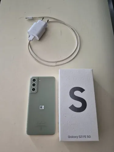 Samsung Galaxy S21 FE - Verde - 128GB - Ótimo Estado!