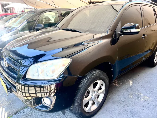 Toyota RAV4 2.4 4X2 16V 170cv Aut. 2011
