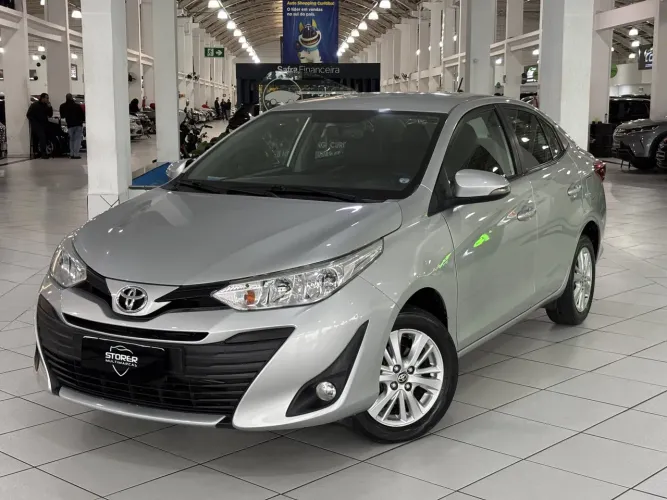 Toyota Yaris XL Sedan 1.5 Flex 16V 4P Mec. 2019