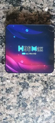H96 MAX 4g memória ram super rápido não trava vai com canais