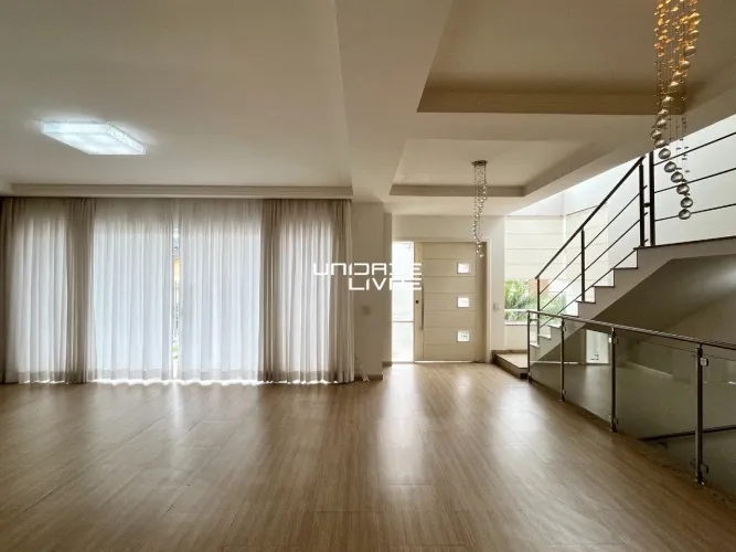 Casa com 4 Suítes, Piscina e 4 Vagas no Real Park Mogi I | 300m² R$1.850.000