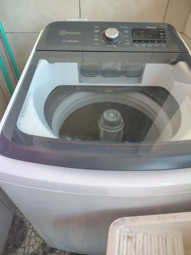 Máquina de lavar 15 kg Eletrolux