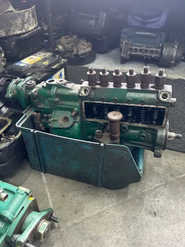 Bomba injetora MWM X10 6 cilindros
