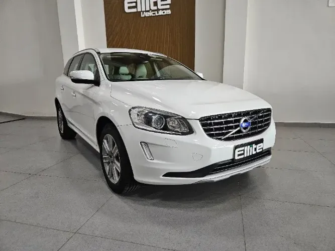 Volvo XC 60 T-5 Kinetic 2.0 245cv FWD 5P 2017