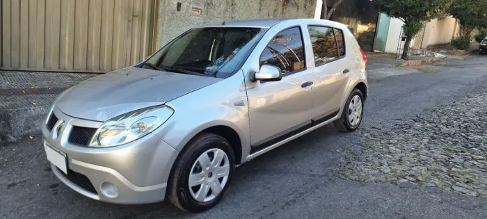Renault Sandero Expression Hi-flex 1.6 8V 5P 2011