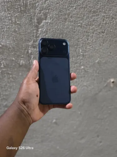 Iphone 17 pro Max 
