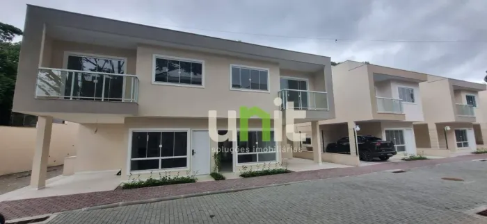 Casa com 3 dormitórios à venda, 118 m² por R$ 680.000,00 - Maravista - Niterói/RJ