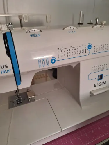 Maquina De Costura Elgin 110v