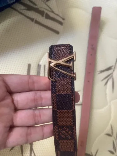Vendo cinto da LV usado 