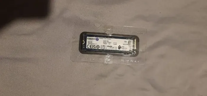 Ssd Kingston 1tb M2 Nvme3 Pcie Gen 4.0 Leitura 6000mb/s Gravação 4000mb/s (NUNCA USADO)