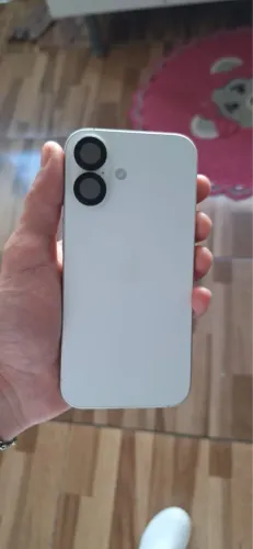 Vende-se IPhone 16