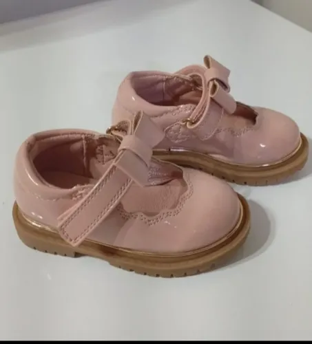 Sapatinho boneca menina