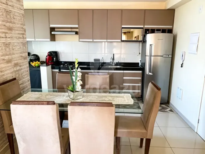 Apartamento 2 quartos, suíte, ar condicionado, varanda no Santa Isabel em Hortolândia-SP.