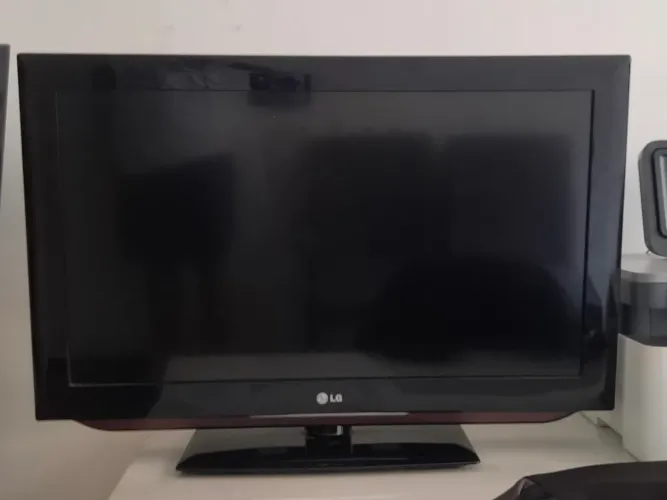 Tv LG 32LD460 ótimo estado