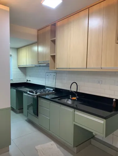 Aluga-se apartamento semi-mobiliado no condomínio Villas do Madeira II