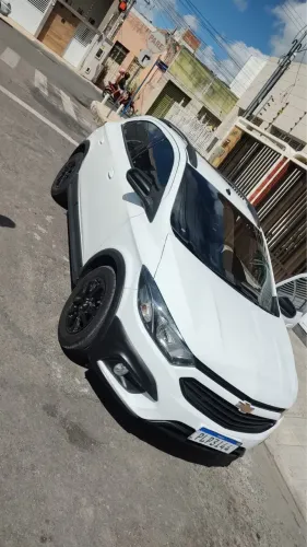 Chevrolet Onix Activ 1.4 8V Flex Mec. 4P 2019