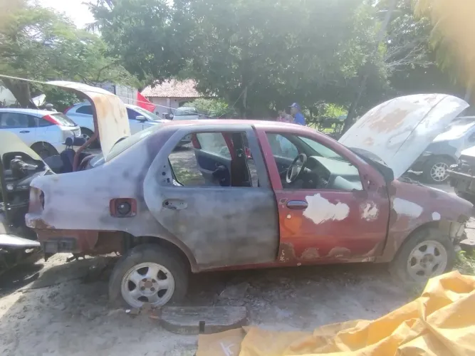 Peças e motor Siena 1.6 16 válvulas 