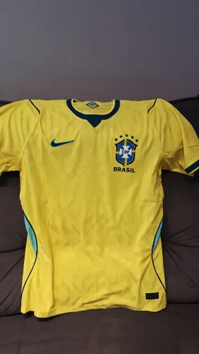 Camiseta Seleção 2026 modelo jogador