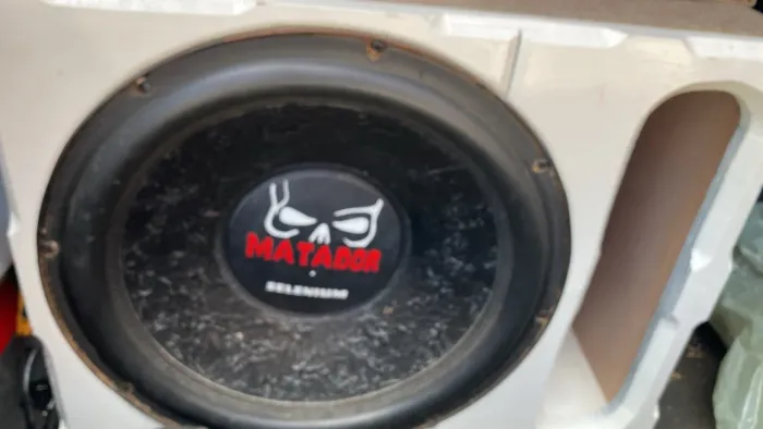 Som automotivo