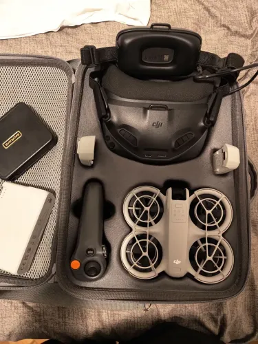 Combo Dji Neo Motion 3
