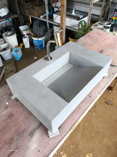 Pia em porcelanato para banheiro pronta entrega ?