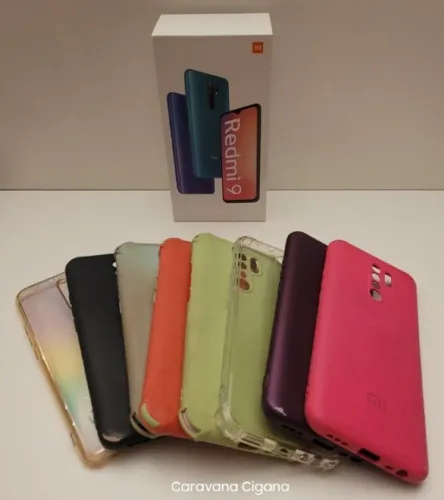 Kit 8 Capas Xiaomi Redmi 9 - Transparente + Lisas (Azul, Salmão, Verde, Roxo e Rosa)