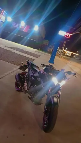 Vendo Yamaha feizee fz15 ano 2025 toda revisada peneus novos manutenção em dias .