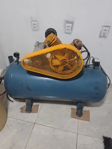 Compressor de ar monofásico 15 pés