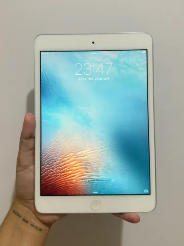 Mini iPad 1ª geração - 16gb branco/prata