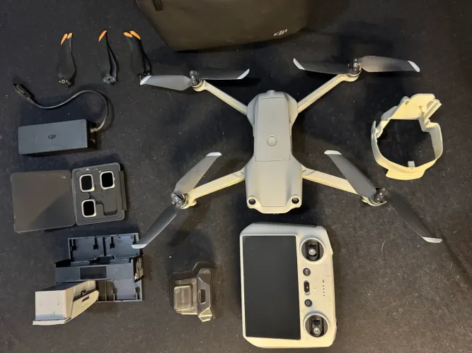 Drone DJI AIR 2S super completo com 2 baterias Hub e filtros 
